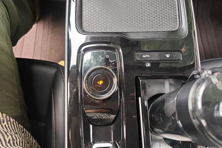Used AION S 2022 Xuan 580 60kWh Gear Lever