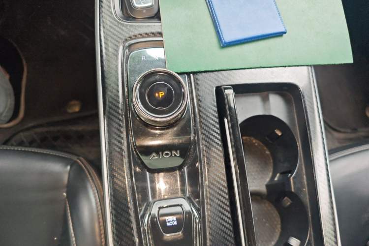 Used AION S 2022 Meizu 580 Gear Lever