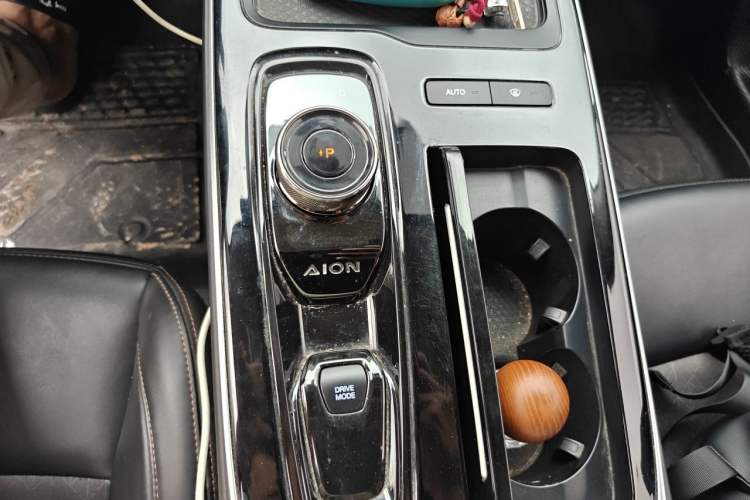 Used AION S 2022 Meizu 580 Gear Lever