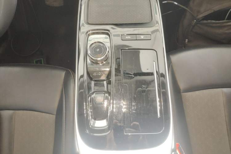 Used AION S 2022 Meizu 580 Pio Gear Lever