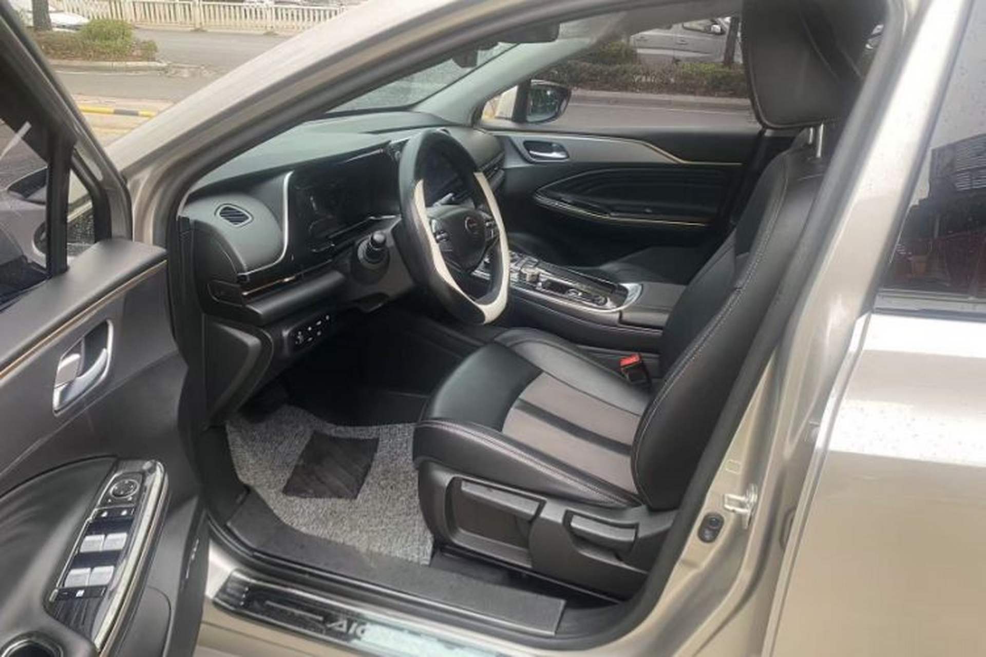 Used AION S 2022 Meizu 580 Interior 4