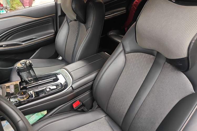 Used AION S 2022 Xuan 580 60kWh Left Front Seat