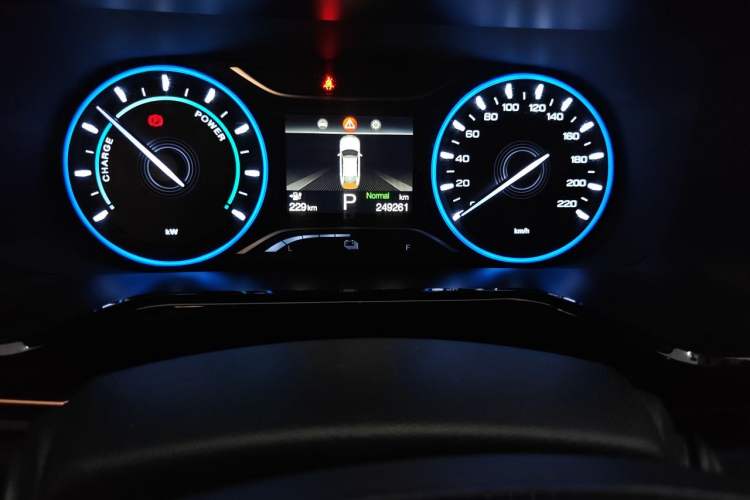 Used AION S 2022 Meizu 580 Pio Odometer Close Up