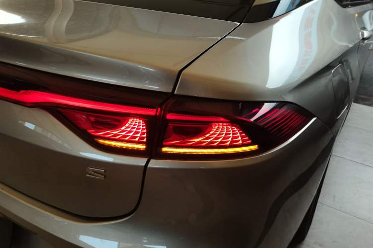 Used AION S 2022 Meizu 580 Right Rear Taillight