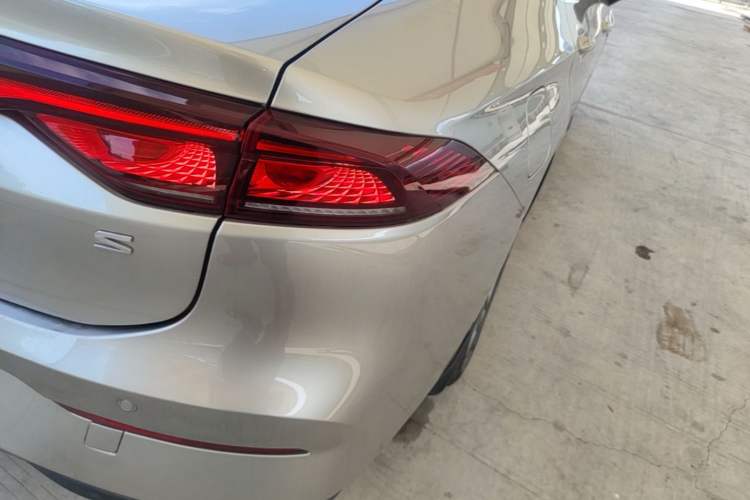 Used AION S 2022 Meizu 580 Right Rear Taillight