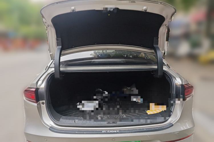 Used AION S 2022 Xuan 580 60kWh Trunk