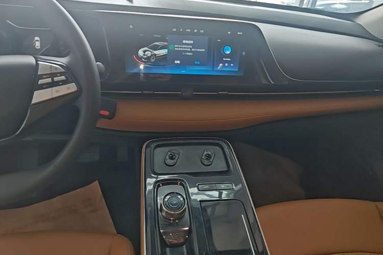 Used AION S 2022 Xuan 580 60kWh Audio And AC Panel
