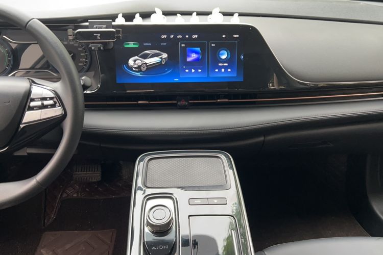 Used AION S 2022 Meizu 580 Pio Audio And AC Panel