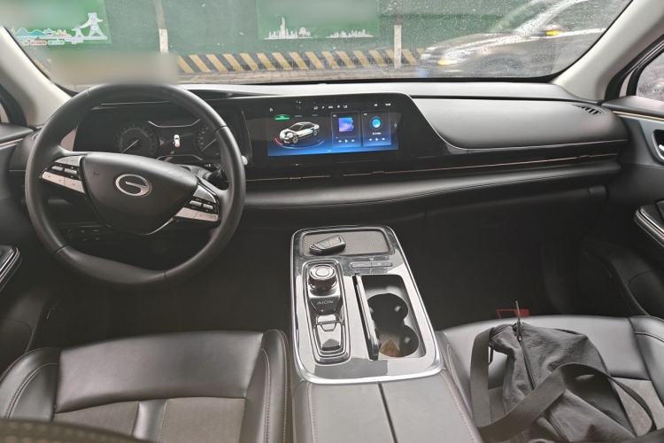 Used AION S 2022 Meizu 580 Pio Center Console