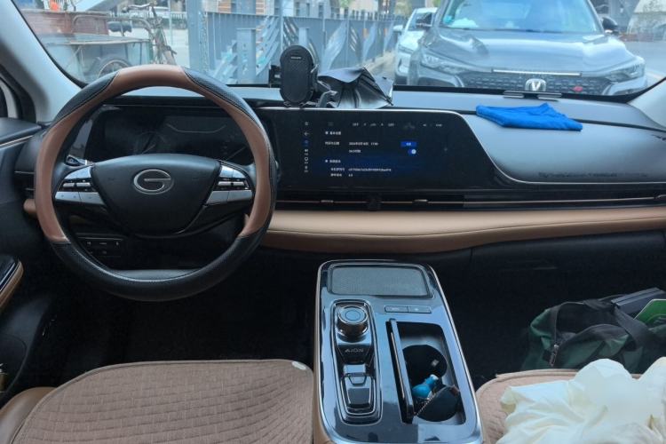 Used AION S 2022 Meizu 580 Center Console