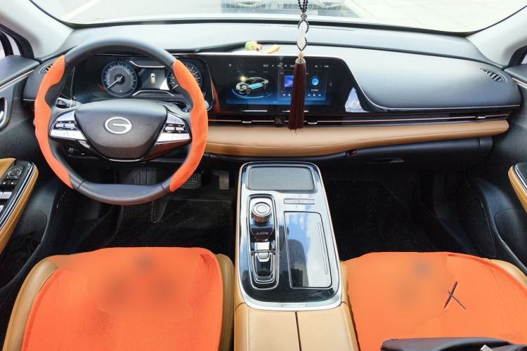 Used AION S 2022 Meizu 580 Pio Center Console