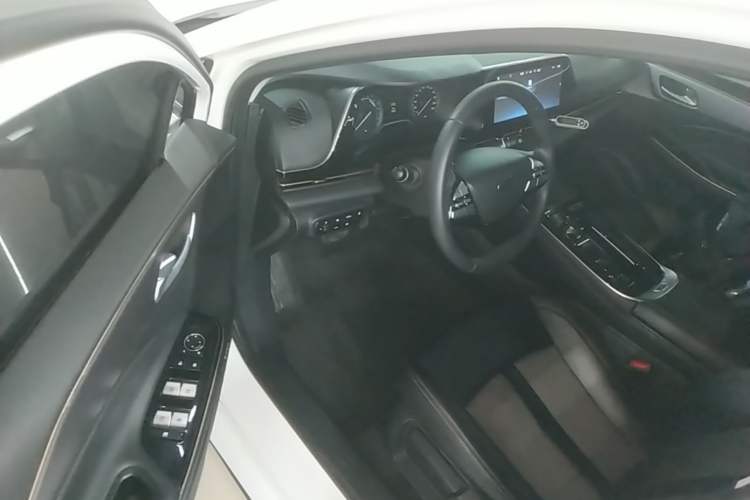 Used AION S 2022 Meizu 580 Driver Seat