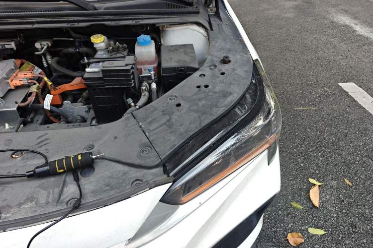 Used AION S 2022 Meizu 580 Pio Engine Bay Left