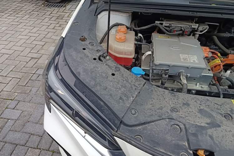 Used AION S 2022 Meizu 580 Pio Engine Bay Right