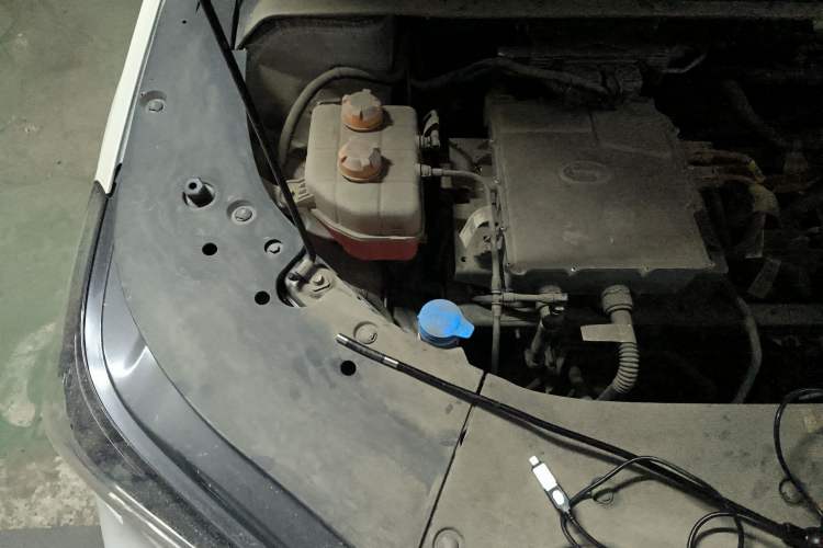 Used AION S 2022 Xuan 580 Pio 60kWh Engine Bay Right