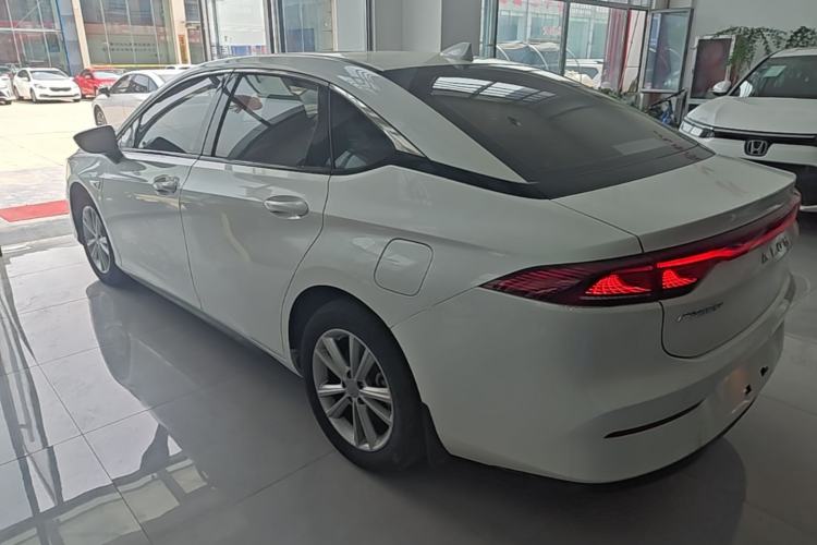 Used AION S 2022 Xuan 580 60kWh Exterior 2