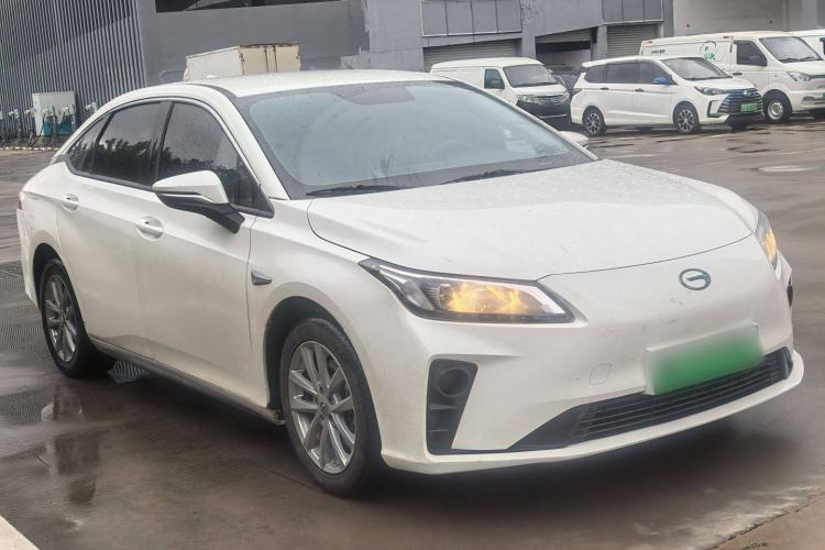 Used AION S 2022 Xuan 580 58.8 kWh ternary lithium Exterior 2