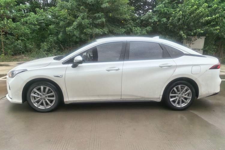 Used AION S 2022 Xuan 580 58.8 kWh ternary lithium Exterior 3