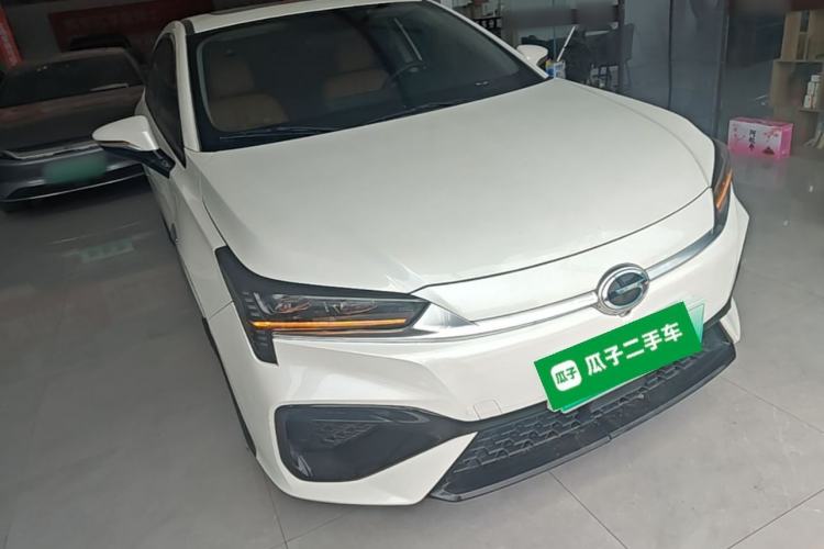 Used AION S 2022 Xuan 580 60kWh Front Right 45 Deg