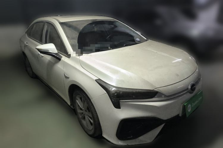 Used AION S 2022 Xuan 580 Pio 60kWh Front Right 45 Deg