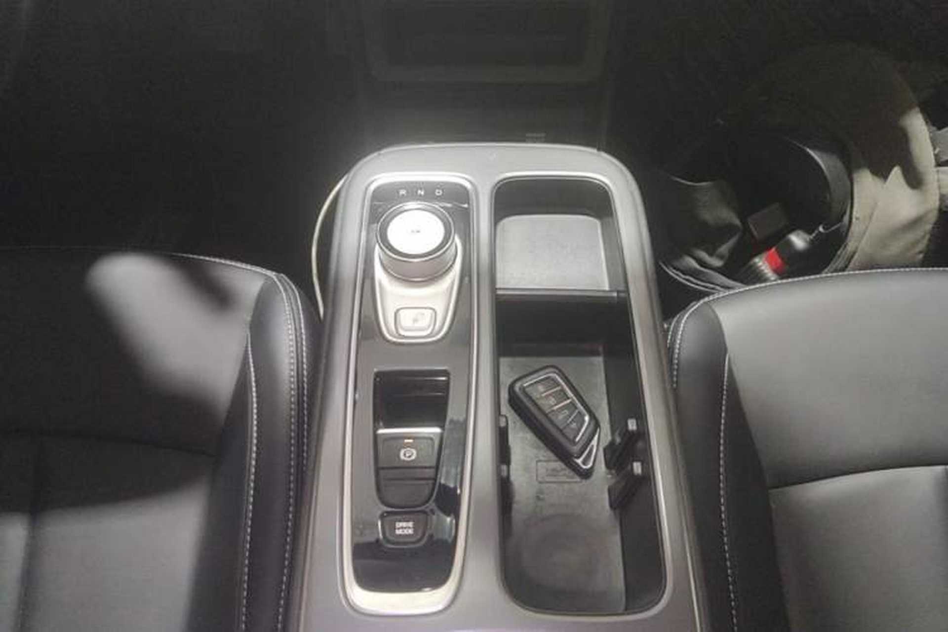 Used AION S 2022 Xuan 580 Pio 60kWh Gear Lever