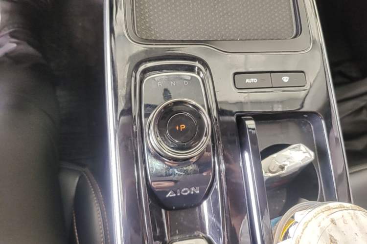 Used AION S 2022 Meizu 580 Gear Lever
