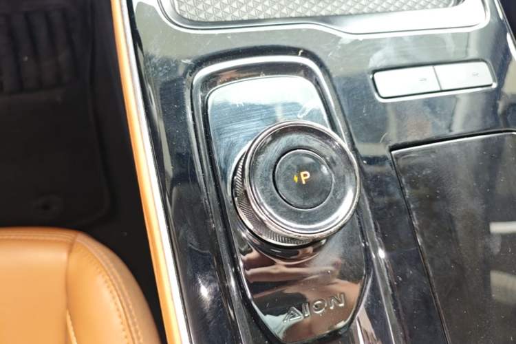 Used AION S 2022 Meizu 580 Pio Gear Lever
