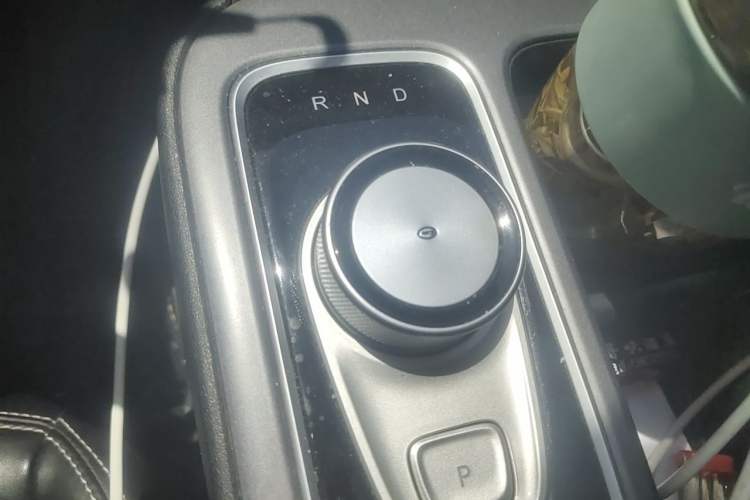 Used AION S 2022 Xuan 580 Pio 60kWh Gear Lever