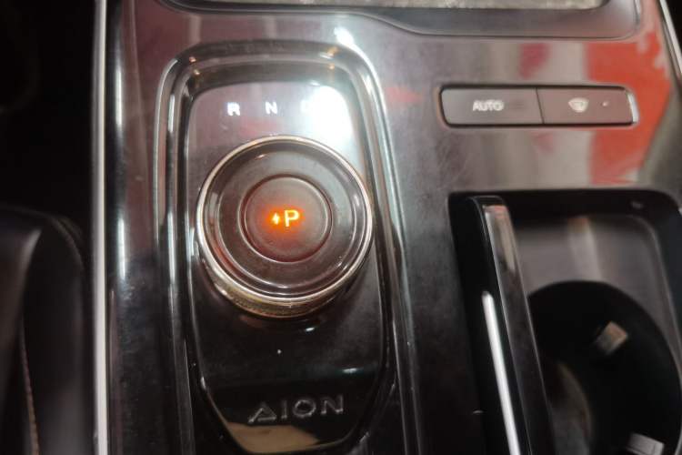Used AION S 2022 Meizu 580 Gear Lever