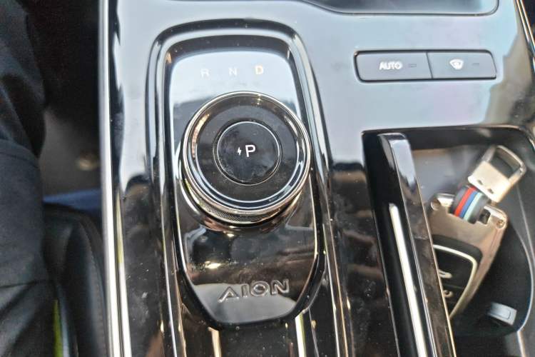 Used AION S 2022 Meizu 580 Gear Lever