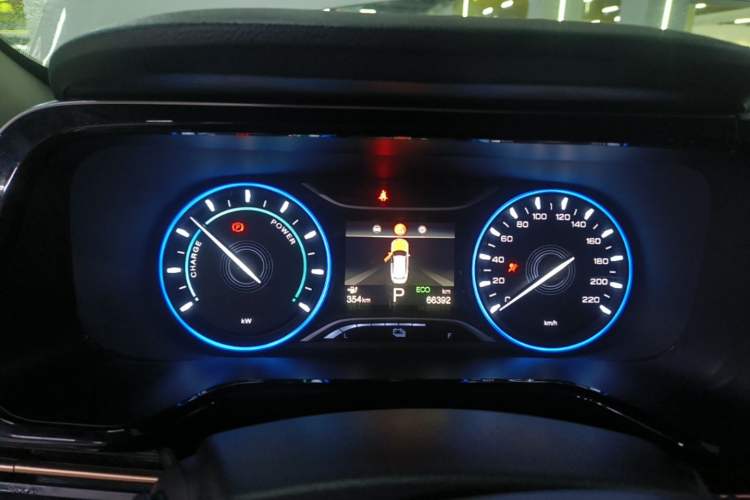 Used AION S 2022 Xuan 580 58.8 kWh ternary lithium Instrument Cluster