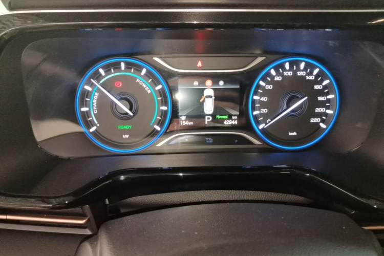 Used AION S 2022 Xuan 580 58.8 kWh ternary lithium Instrument Cluster