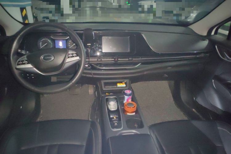 Used AION S 2022 Xuan 580 58.8 kWh ternary lithium Interior 2