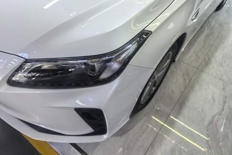 Used AION S 2022 Xuan 580 58.8 kWh ternary lithium Left Front Headlight