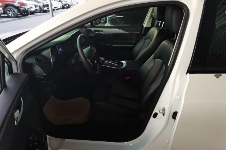 Used AION S 2022 Xuan 580 58.8 kWh ternary lithium Left Front Seat