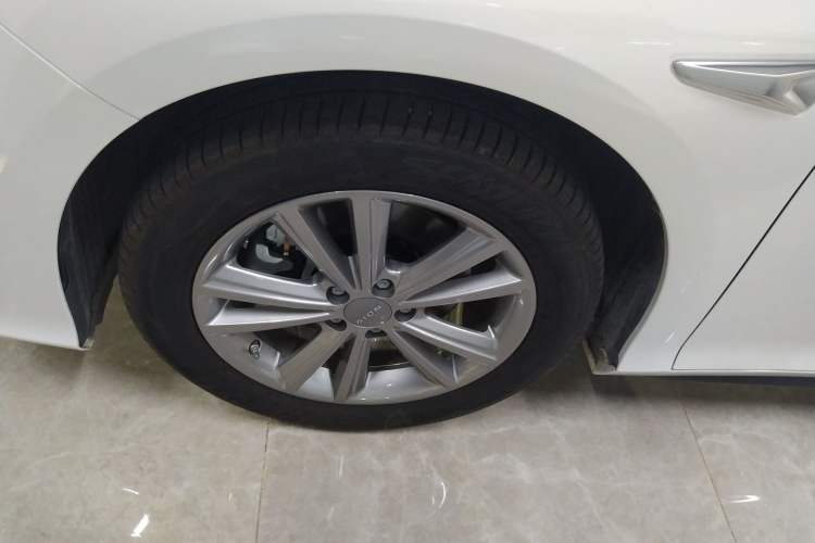 Used AION S 2022 Meizu 580 Pio Left Front Wheel Hub