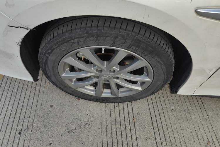 Used AION S 2022 Xuan 580 Pio 60kWh Left Front Wheel Hub