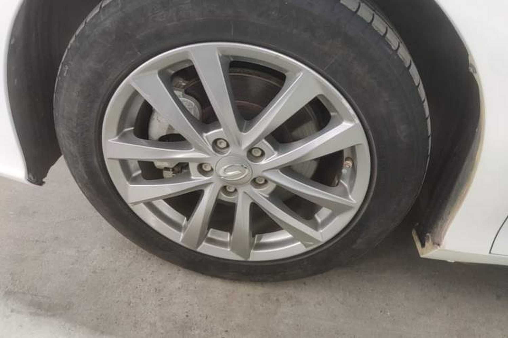 Used AION S 2022 Xuan 580 Pio 60kWh Left Front Wheel Hub