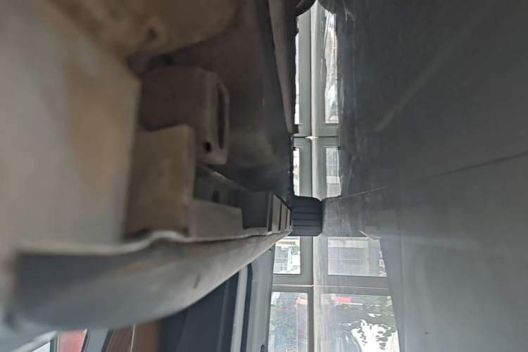 Used AION S 2022 Xuan 580 60kWh Left Side Sill