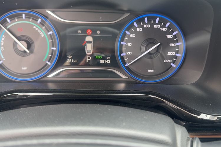 Used AION S 2022 Meizu 580 Odometer Close Up
