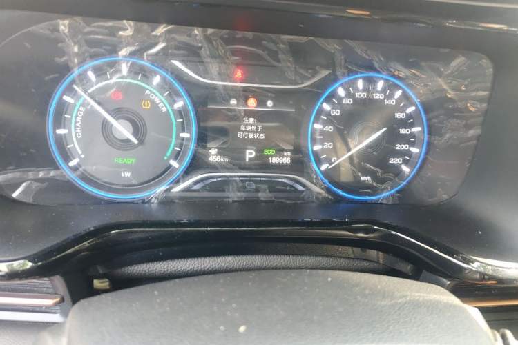 Used AION S 2022 Meizu 580 Odometer Close Up
