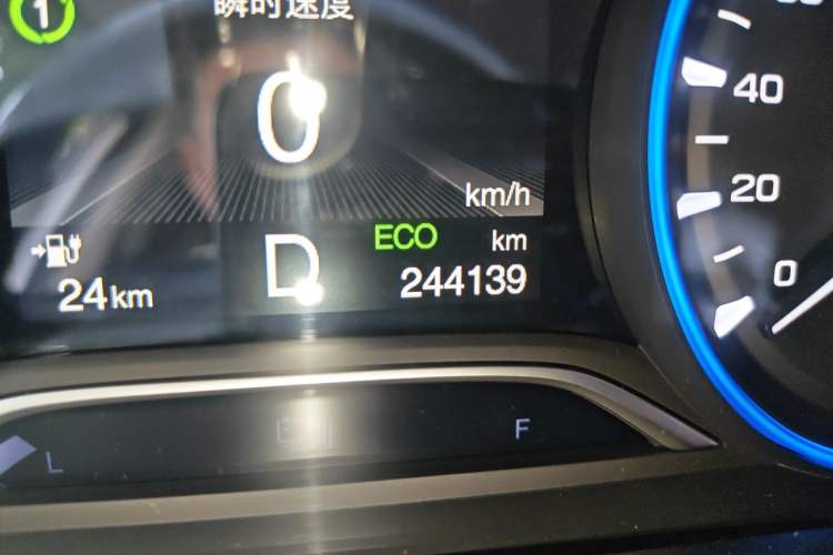Used AION S 2022 Meizu 580 Odometer Close Up
