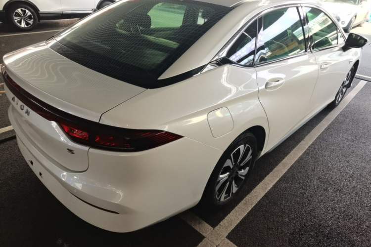 Used AION S 2022 Xuan 580 58.8 kWh ternary lithium Rear Right 45 Deg