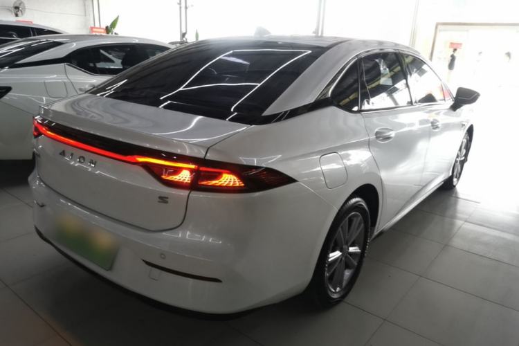 Used AION S 2022 Meizu 580 Pio Rear Right 45 Deg