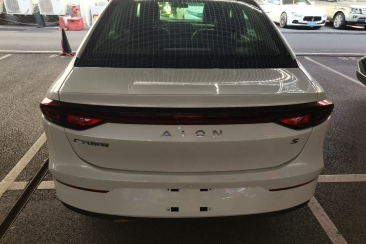 Used AION S 2022 Xuan 580 58.8 kWh ternary lithium Rear