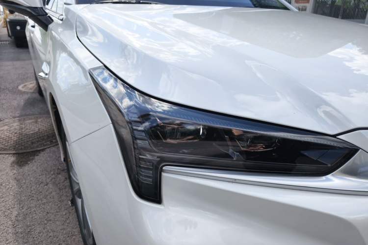Used AION S 2022 Meizu 580 Pio Right Front Headlight
