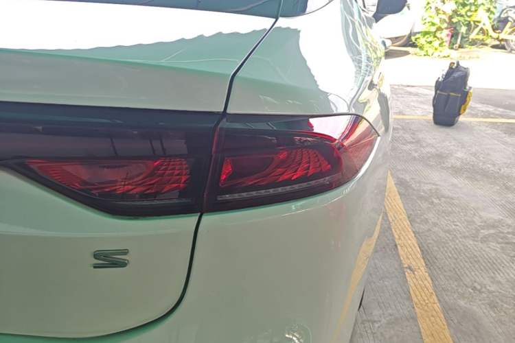Used AION S 2022 Meizu 580 Right Rear Taillight