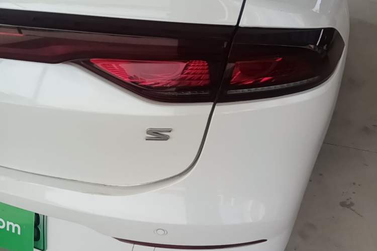 Used AION S 2022 Meizu 580 Right Rear Taillight