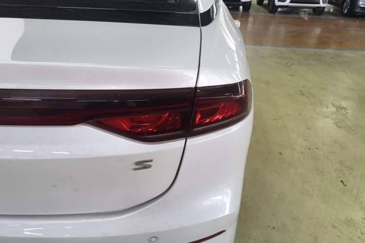 Used AION S 2022 Meizu 580 Right Rear Taillight