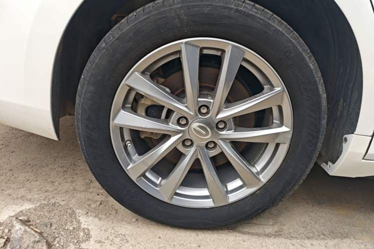 Used AION S 2022 Xuan 580 Pio 59.4 kWh Right Rear Wheel Hub